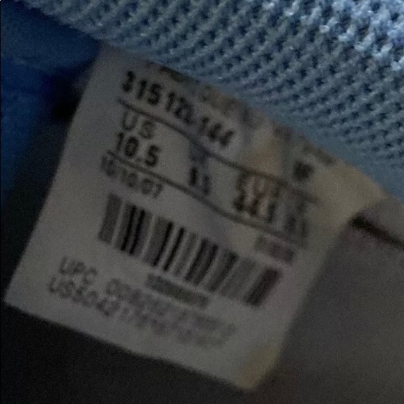 NIKE AIR FORCE 1 ‘82 White and University Blue Sz: 9.5 Rare 315122-144